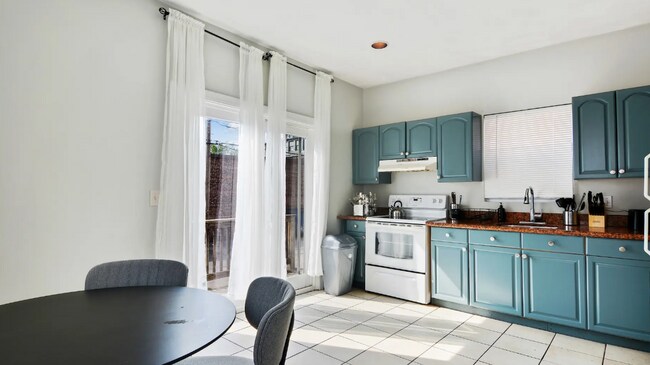 Photo - 23 Highgate St Unidad 21