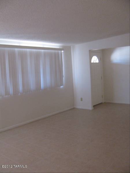 Photo - 7441 N Rae Ave