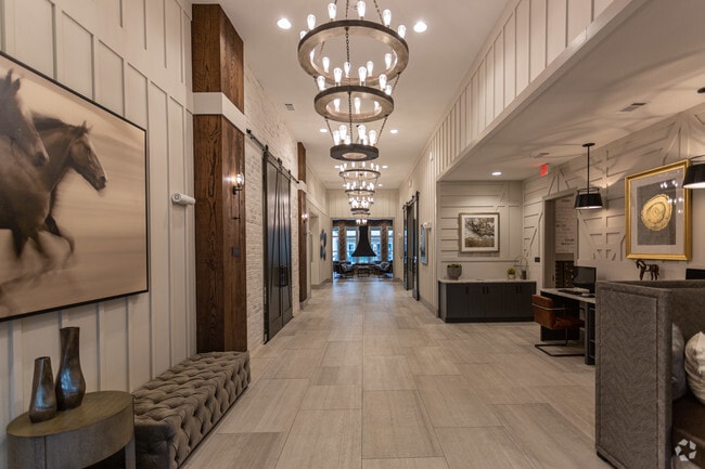 Leasing Office