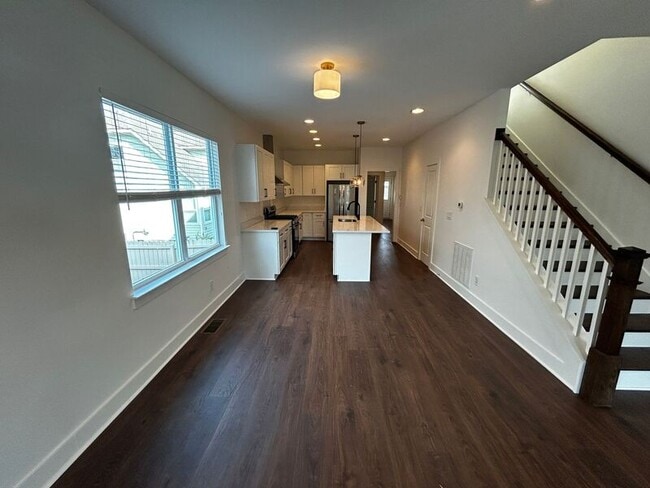 Photo - 5314B Indiana Ave