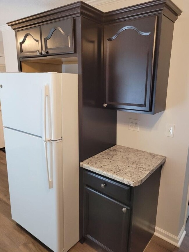 Photo - 3 Bedroom 2 Bath Camanche IA 815-275-3632