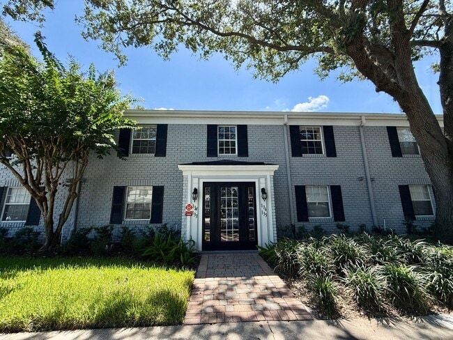 Building Photo - STRATFORD CONVENIENT 1/1 CONDO IN SEMINOLE...