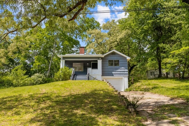 Photo - 620 Blue Bell Rd