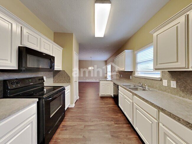 Photo - 2209 Kingfish Rd