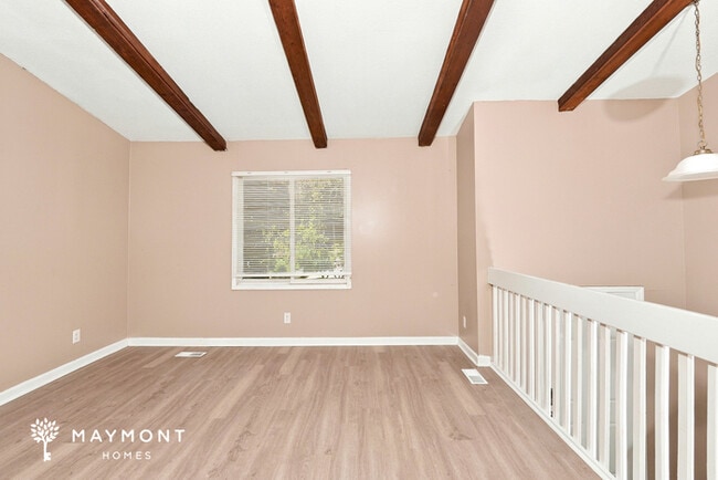 432 Shelterwood Cir