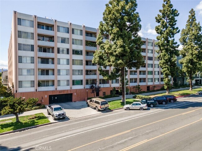 Building Photo - 421 La Fayette Park Pl Unit 306-306 Rental