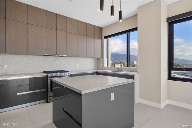 Photo - 3 br, 2.5 bath Condo - 388 Cordova St Unit... Unit 707