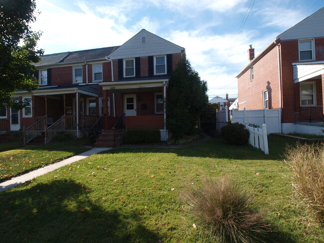 End Unit - 3422 McShane Way