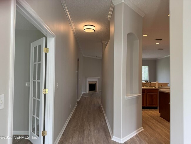 Photo - 5539 London Lake Dr W