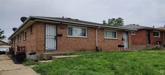 Building Photo - 3850 Eichelberger St Rental