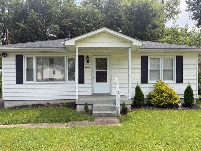 Building Photo - Gorgeous 2 bedroom/1 bath house!