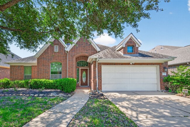 Building Photo - 17311 Quiet Shores Dr