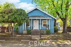 Building Photo - 1131 W 6th St Rental