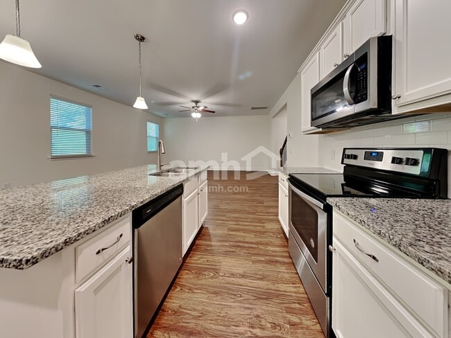 Photo - 1009 Theodore Rd