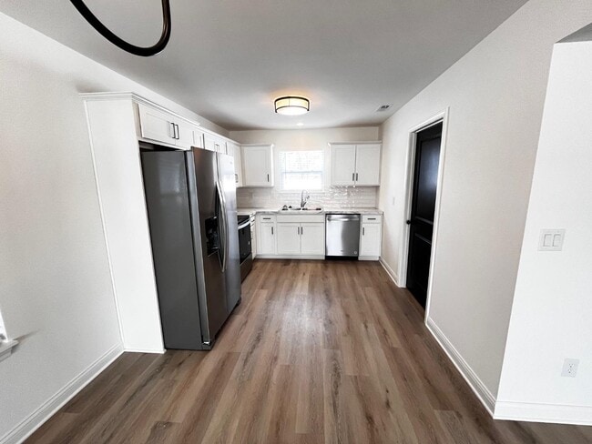 Photo - 2065 Aster Dr