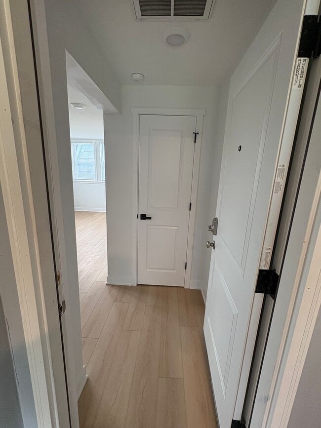 Photo - Amazing Parkside Quadplex Unit 4