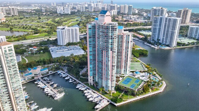 Photo - 3370 Hidden Bay Dr Unidad 909