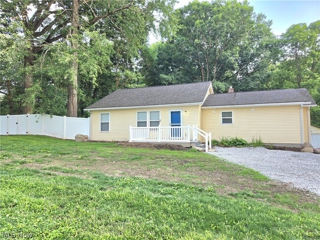 Building Photo - 2956 Hayne Rd