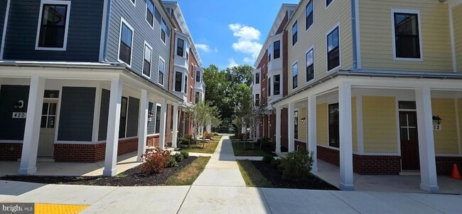 Building Photo - 8 Chapel Alley