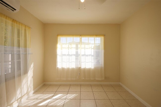 Photo - 555 SW 16th Ave Condo Unit 6