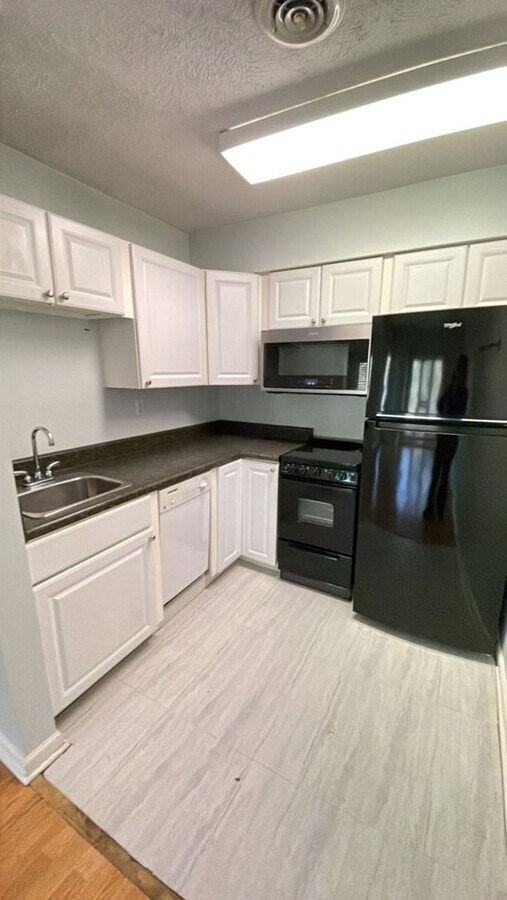 Photo - 1 bed 1bath condo in Cobblestone
