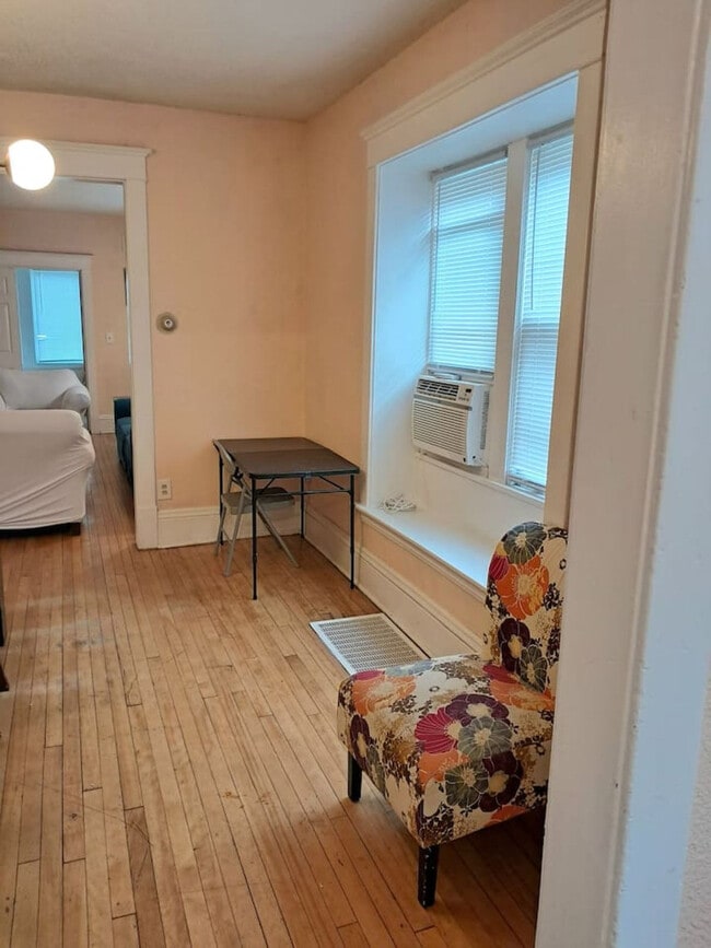 Photo - 2020 Oakland Ave Unidad ID1324011P