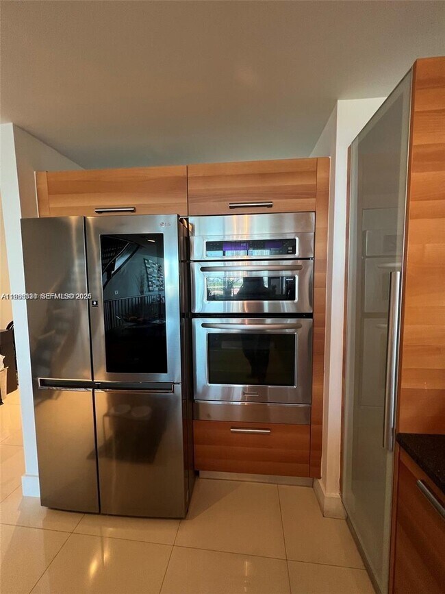 Photo - 2950 NE 188th St Unit 543