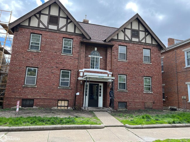 Photo - 628 Avenue F Unit C
