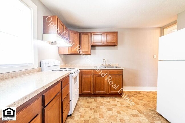 Photo - 1905 Hillside Ave Unit Apt 3