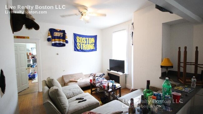 Photo - 38 Newton St Townhome