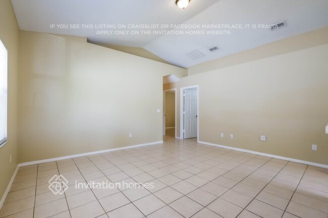 Photo - 352 Briar Bay Cir