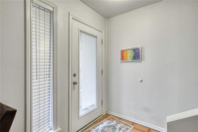 Photo - 2400 Longmire Dr Unit 303
