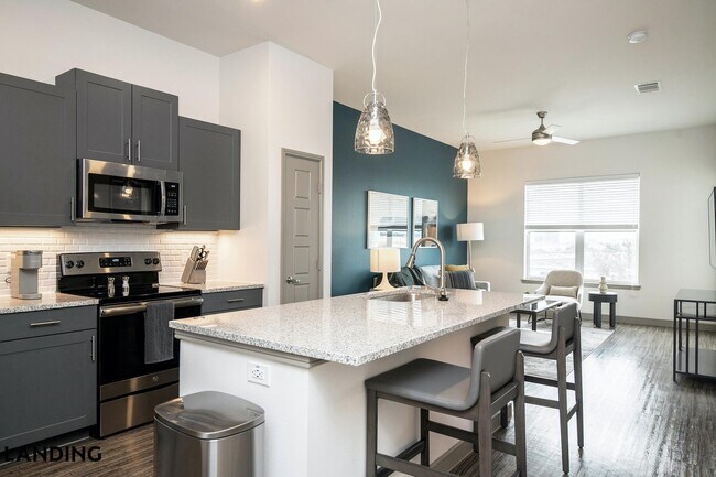 Photo - 6525 Ed Bluestein Blvd Unit 7210