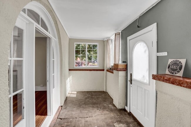 Photo - 63 Acoma St