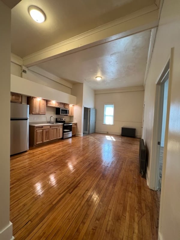 Building Photo - 109 N Montour St Unit 2 Rental