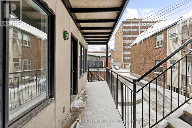 Photo - 277 Rue Wilbrod St Unit 2