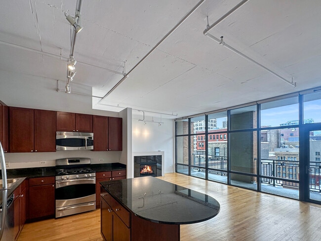 Photo - 520 S State St Unit 1411