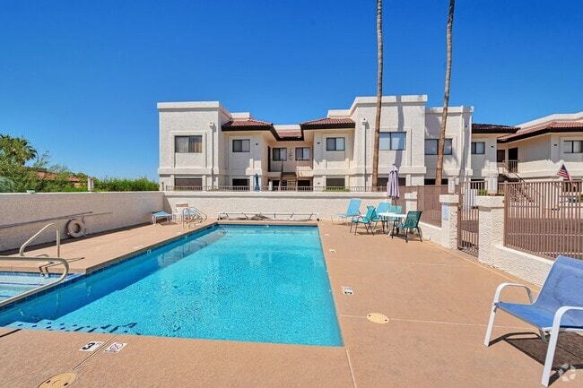 Building Photo - Two bedroom, two bathroom in fountain hills Rental