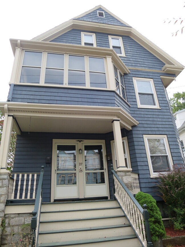 Building Photo - 25 Josephine Ave Unit 2 Rental