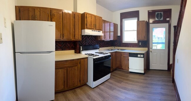Building Photo - 1 Bedroom House Millvale