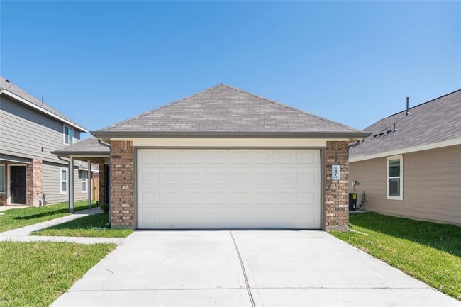 Building Photo - 24518 Amaldi Ct