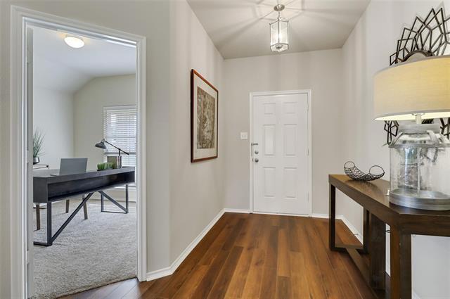 Photo - 801 Golden Bear Ln