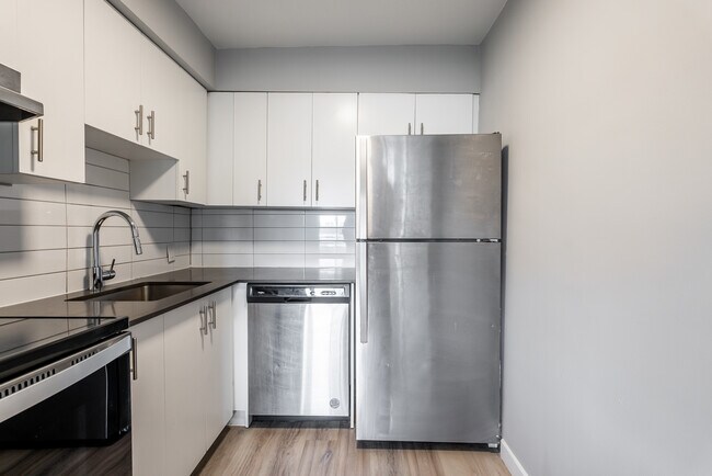 Photo - Bourret Apartments