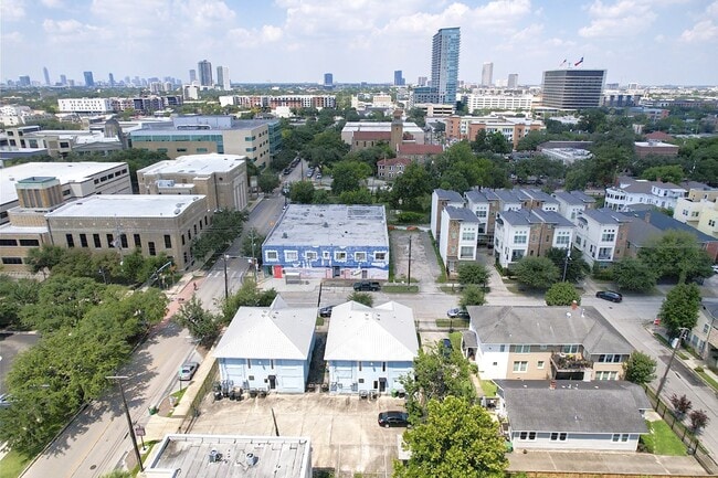Building Photo - 3409 La Branch St Unit 2 Rental