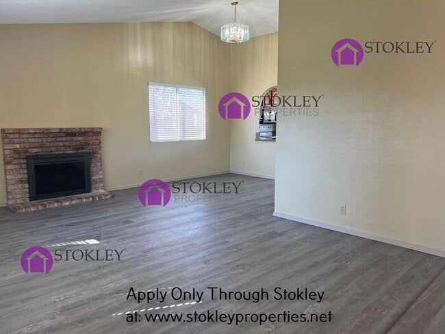 Photo - 1784 W Cypress Rd