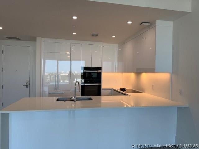 220 Lake Shore Dr Unit 717