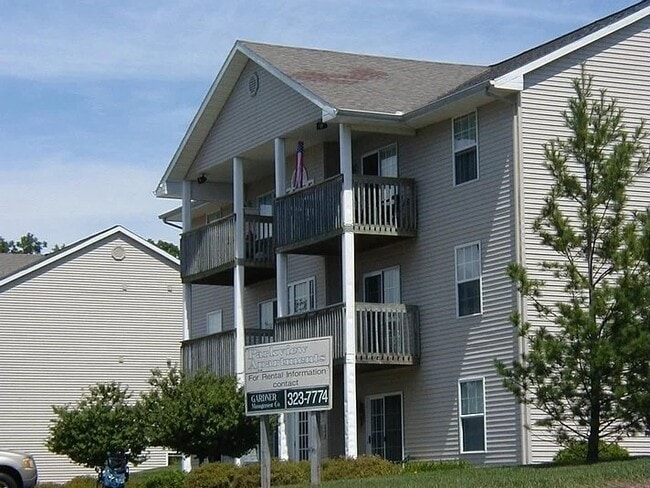 Building Photo - 116 Devon Ave