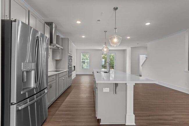 Photo - Gorgeous New Construction!  Updated Kitche...