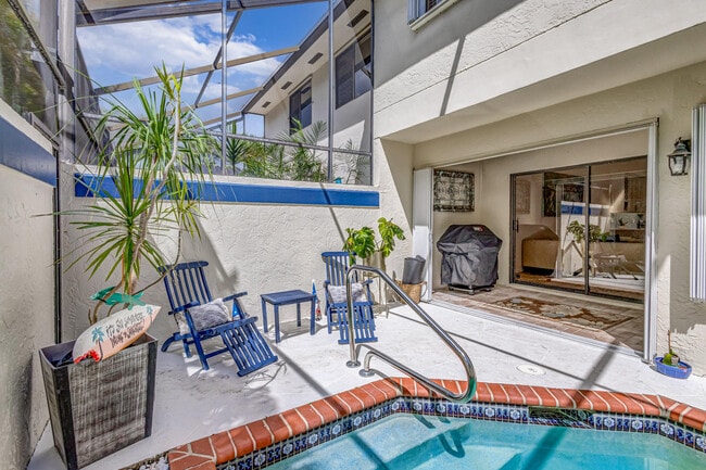 Photo - 705 Sea Oats Dr