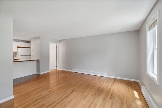 Photo - 14 Rose Terrace Cir